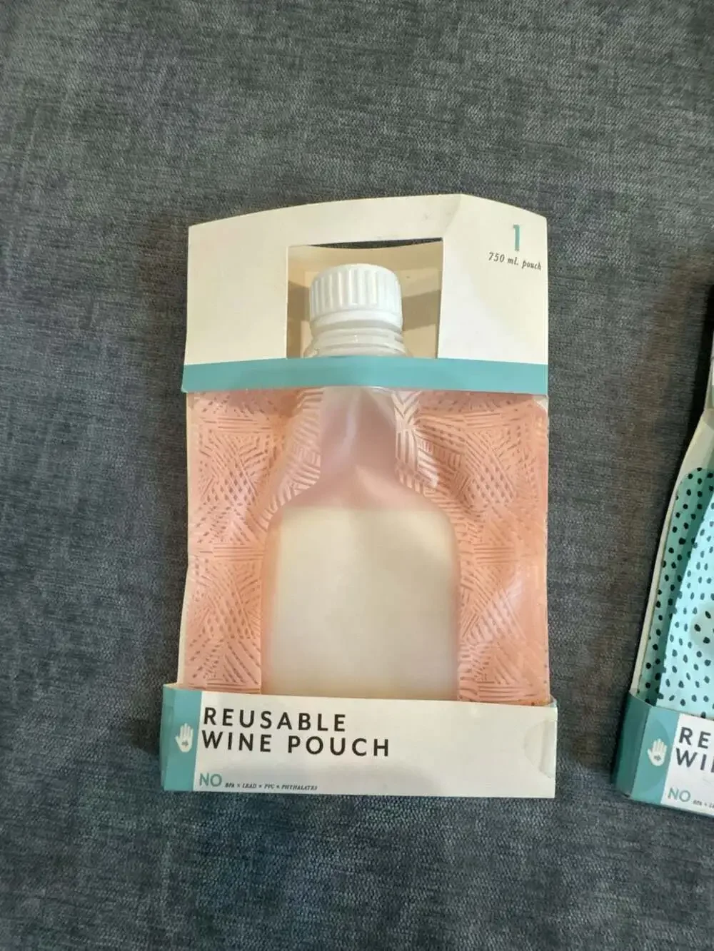 Vivitar Reusable Wine Pouch Set of 2 (Pink and Polka Dot)